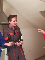 Granny threesome shows her in stockings getting stuffed with two hot cocks at once