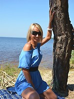 I want you to fondle me. First I will show you close up how I like it to be done.