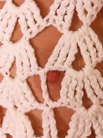 Horny Blonde Babe makes a sexy streaptease