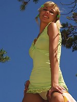 Horny blonde teen loves to show her pussy