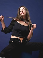 Olivie exhibitionist