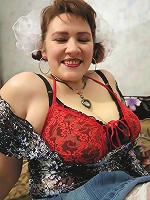 Busty old sex teacher checks student%u2019s oral skill