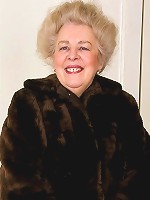 Big titted milf getting her tight asshole drilled hard