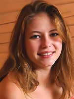 AmyÃ‚Â’s round backside is dying for a quick squeeze