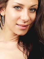 RACHELEVANS - free gallery