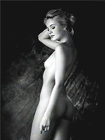 Talia | The Delicate Edge 2