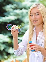 Nubiles.net Diana Fox - Playful teen Diana Fox strips naked in her backyard and masturbates