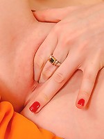 Nubiles.net Brie Turner - Cheerleader masturbates with a magic wand after practicing her routine