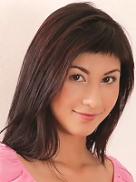 Nubiles.net Yvette - Sexy babe Yvette shows off her tits and spreads her shaved pussy