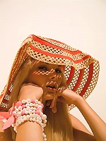 Deliciously cute teen girl shows off her firm titties and smooth pussy