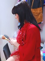 Caught unawares and fucked mom