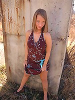 Caitlynn shows off her sexy butt