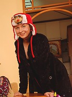 Cute teen Daria strips and shows her body