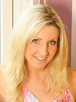 Alexandra W from OnlyTease