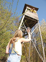 Teen fucks a stranger in a field