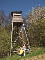 Teen fucks a stranger in a field
