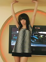 Nude skinny teen Kaira posing in her long scarf