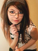 Gorgeous 18yo EMO teen posing and teasing